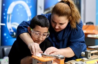 Gemlik’te Çocuklar Üretiyor, Tasarlıyor, Geleceği Şekillendiriyor